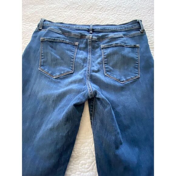 Old Navy Curvy Profile Mid Rise Jeans Blue Size 12 Long Slim Straight Leg - Picture 8 of 11